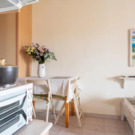 Nontas Homes 31 דירה *