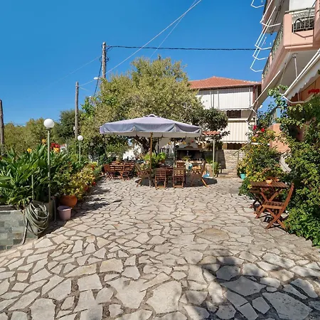 Nontas Homes 31 *